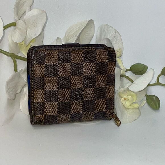 AUTHENTIC Louis Vuitton Damier Zippy Compact Wallet - Picture 4 of 11